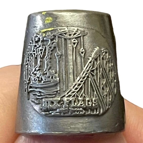 LOT of 6 Texas Themed Souvenir Thimbles - Picture 5 of 13